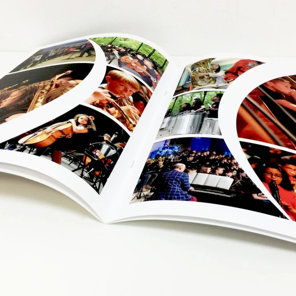 Brochure piqûre métal / agrafée — Welye Paris