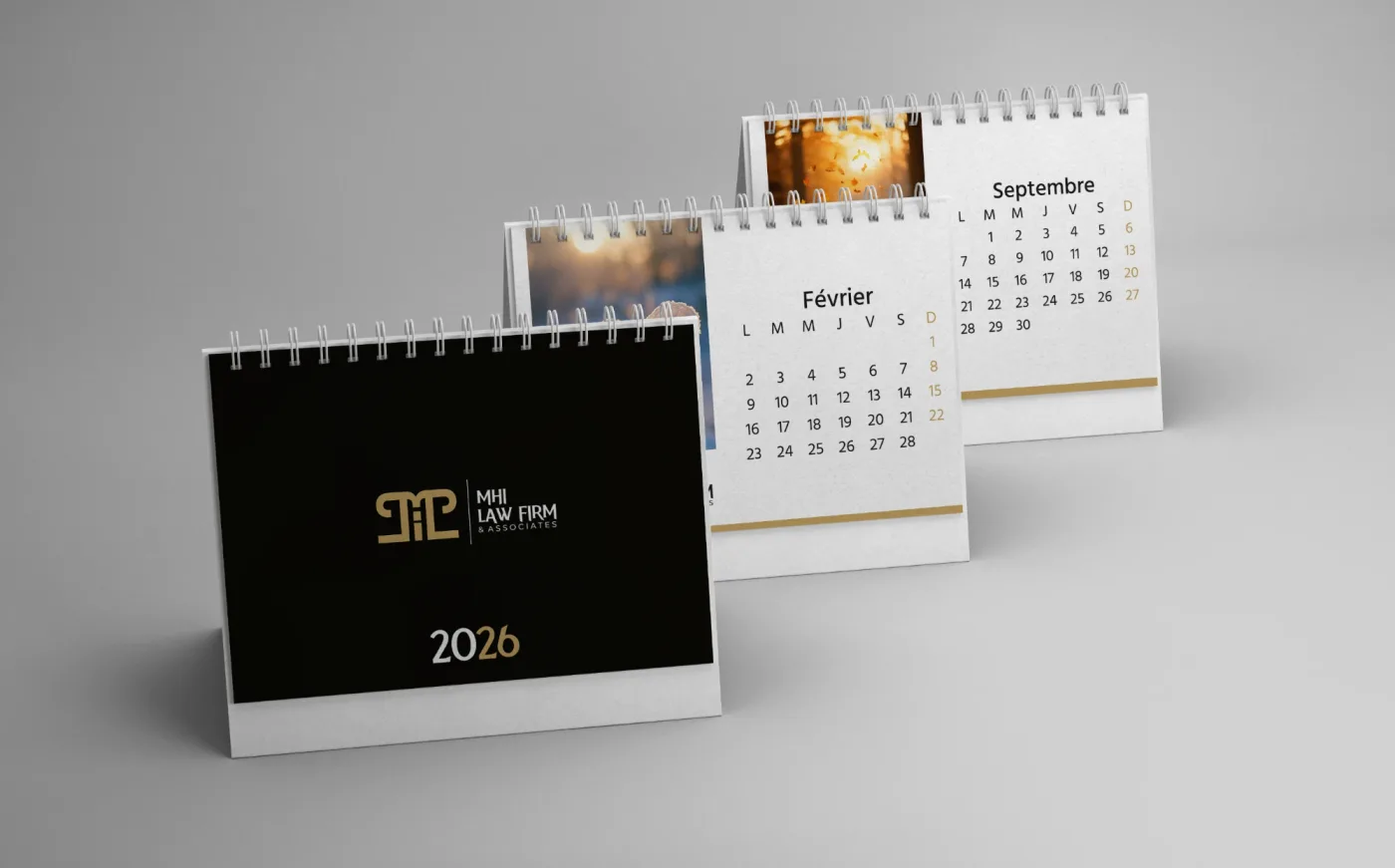 Custom calendars, printed in Paris — Welye